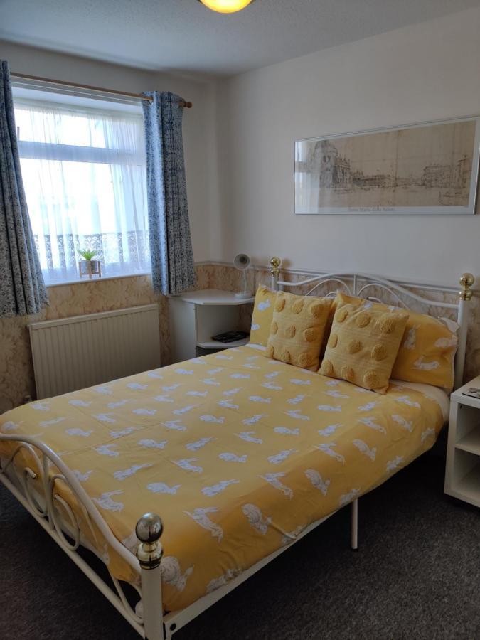 Cameron Court B&B Flamborough Bagian luar foto