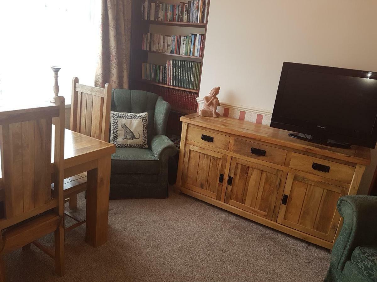 Cameron Court B&B Flamborough Bagian luar foto