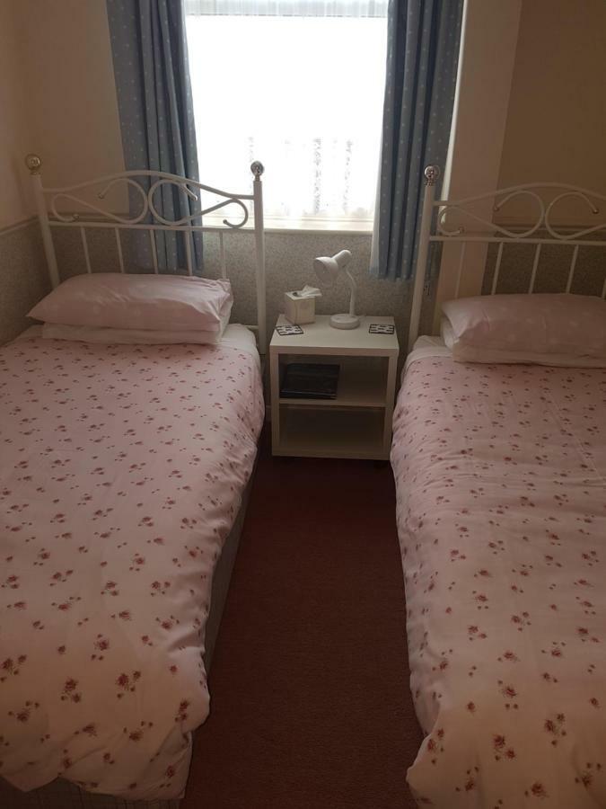 Cameron Court B&B Flamborough Bagian luar foto
